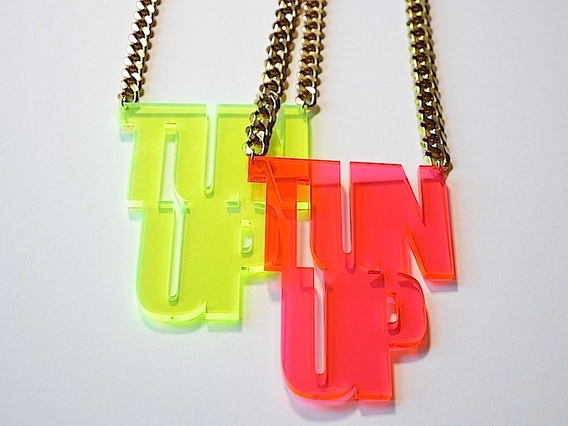 Verbiage Dayglo - Over Sized TUN UP