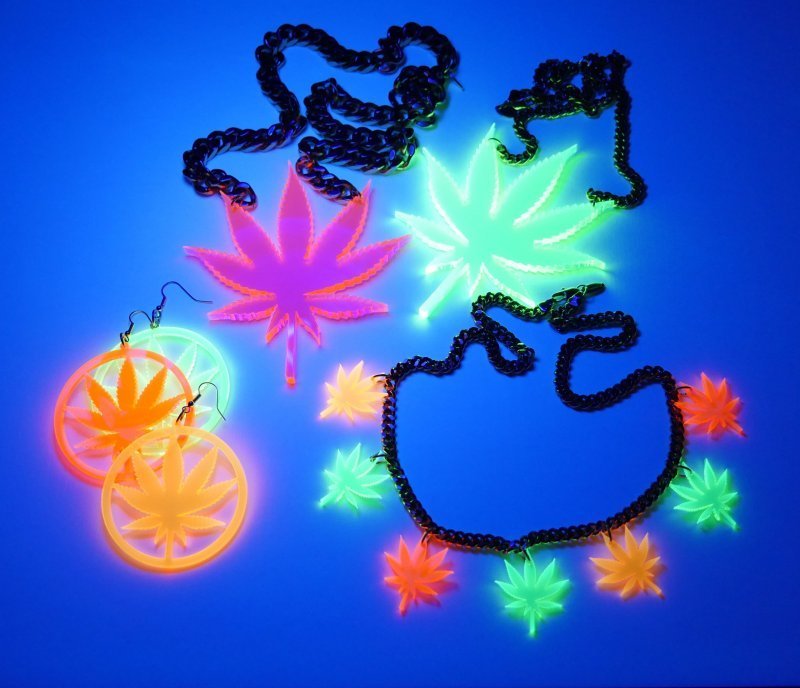 Chronic Collection - Dayglo Large Chronic Chain