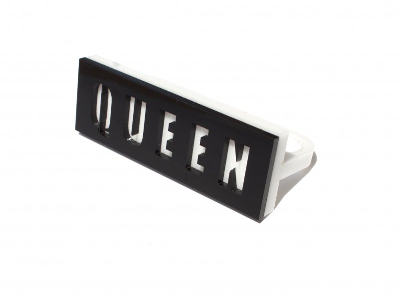 Black & White QUEEN Knuckle Ring